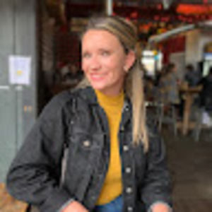 Meet your Posher, Leah